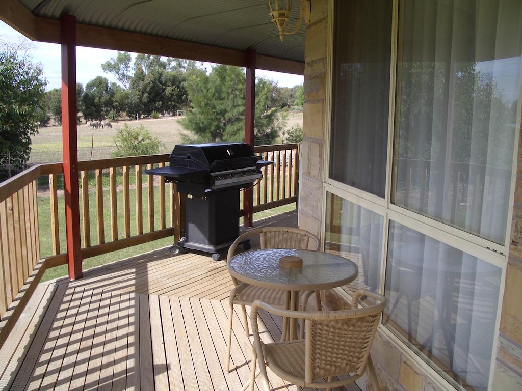 Carolynnes Cottages Naracoorte Szoba fotó